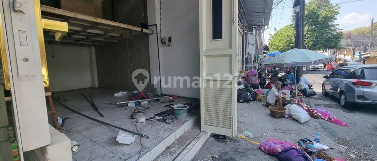 Ruko di Jl.Kyai Saleh 50 m Bagus SHM hadap barat 1