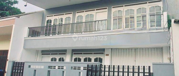 Rumah Kos 3 Lantai Bagus SHM di Semarang Utara 1