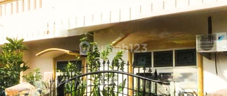 Rumah Murah Bagus di Citarum Siap pakai SHM 1