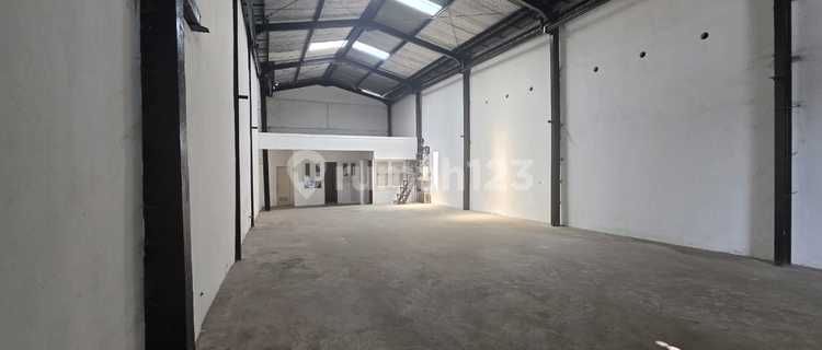 Warehouse for Rent in Dorang Raya Area, Semarang 1