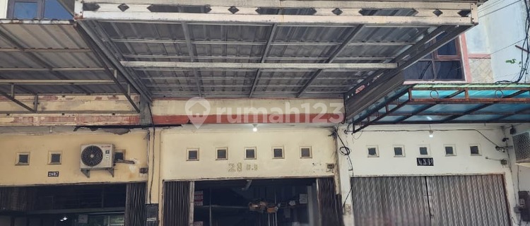 For Sale 3-Story Shop House in Gajah Raya Area 1