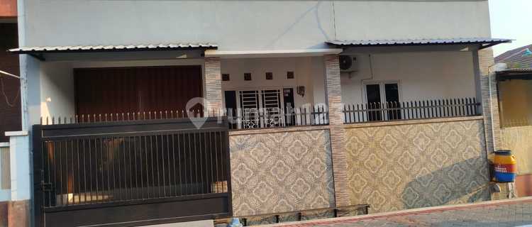 For Sale, Good House with SHM in Tanah Mas, Flood-Free Area 1