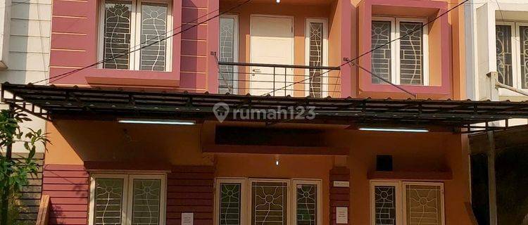 Rumah 2 Lantai Siap Huni Raffles Hills Cibubur di JUAL 1