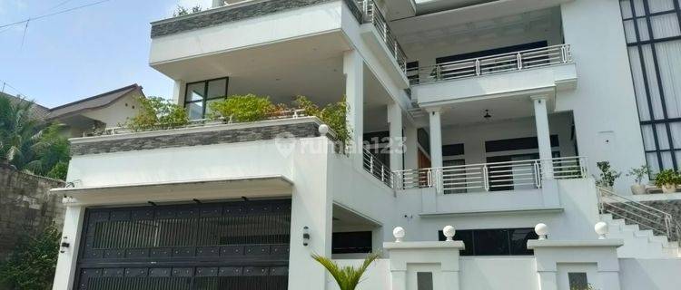 Rumah Mewah 3 Lantai Jalan Sukamulya Bogor di JUAL 1