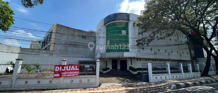 Dijual Ruko Strategi Cimone Ex Bank 1