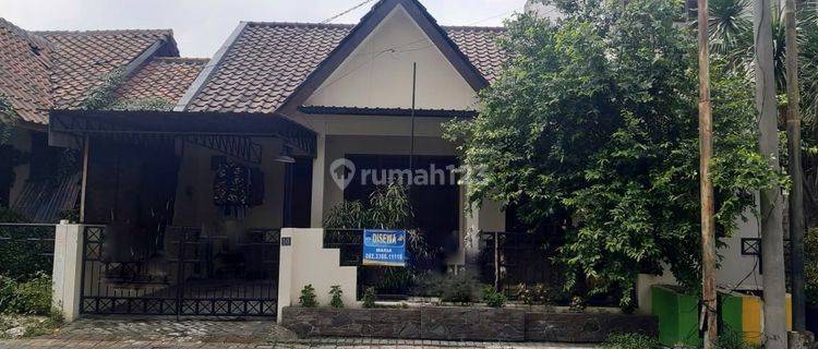 Disewakan Rumah  Babatan Pratama Wiyung Surabaya Barat 1