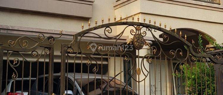 Dijual Cepat Rumah 2 Lantai Central Park Mulyosari Regency Surabaya Timur 1