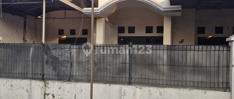 Ready to Occupy House, Graha Kuncara Executive, Sidoarjo 1