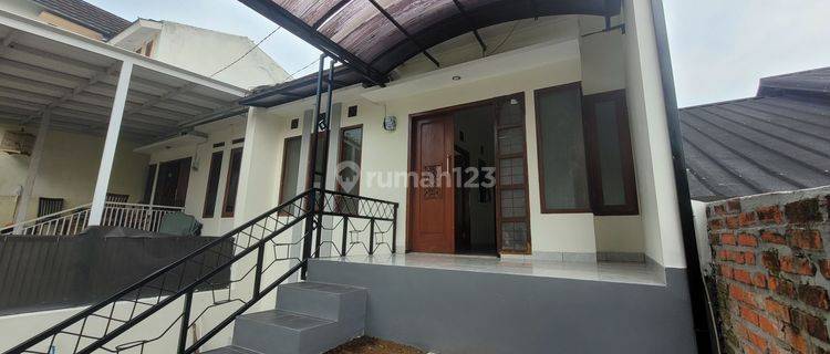 Rumah Cantik Murah Full Renov di Bandung Utara Sayap Setiabudhi 1