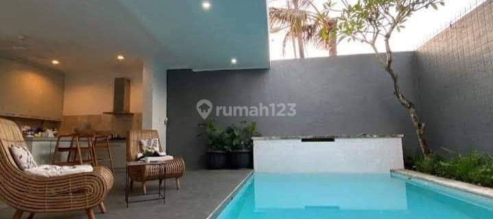 For sale ready-to-live-in villa near Jimbaran Beach, Bali 1