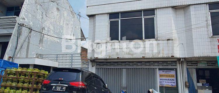 Ruko 2 lantai bekas  bank swasta pusat Kota Batu 1