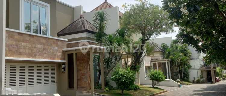 Jual Rumah + Kolam Renang Pejaten Barat 1