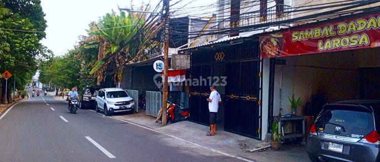 Disewakan Rmh Pinggir Jalan Cocok Untuk Kantor , Kawasan Pancoran 1