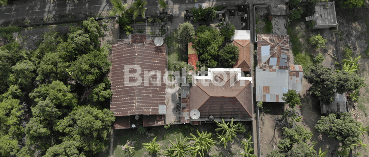 BUC Land and Building on the Side of Bondalem Beach Road 1