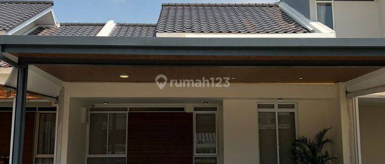 Rumah minimalis modern siap huni di Kota Baru Parahyangan 1