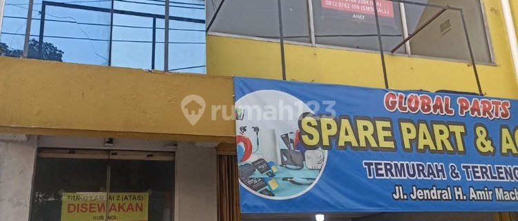 For Rent Shop House, Can Be Split Rental Per Floor on Cimahi Main Road. 1