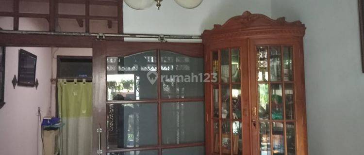 Rumah Hunian Keluarga Lokasi Dekat Ke Tol di Taman Kopo Indah 1 1