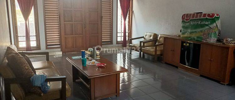 Rumah Bisa Diperuntukkan Kantor Maupun Klinik di Garut 1