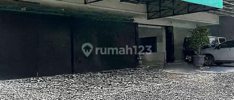 19. For Sale: 2-Unit Shophouse Row, Tangsel, Move-In Ready 1