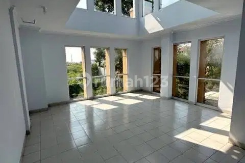 23. W For Rent Warehouse Boulevard Cbd, Size 5.6X15, Ready to Occupy 1