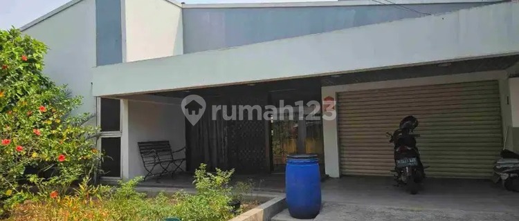 17. W For Sale House Jelambar , Ready to Live In , Flood-Free 1