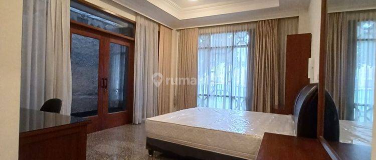 Regina Realty, Disewakan Rumah Pondok Indah Fully Furnished With Swimmig Pool 1