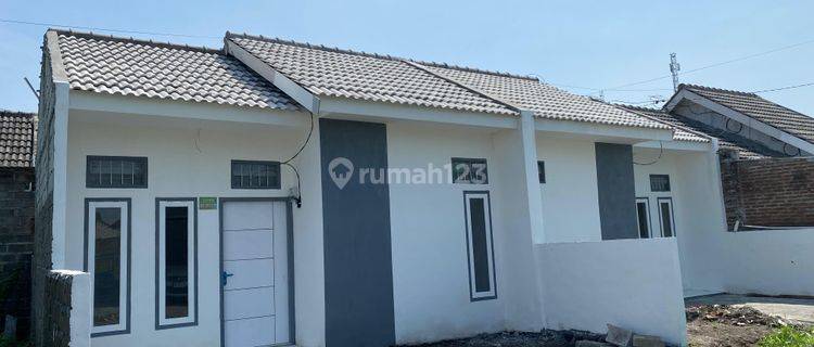 Rumah Bangunan Baru Harga 100 Ribu di Kencong 1