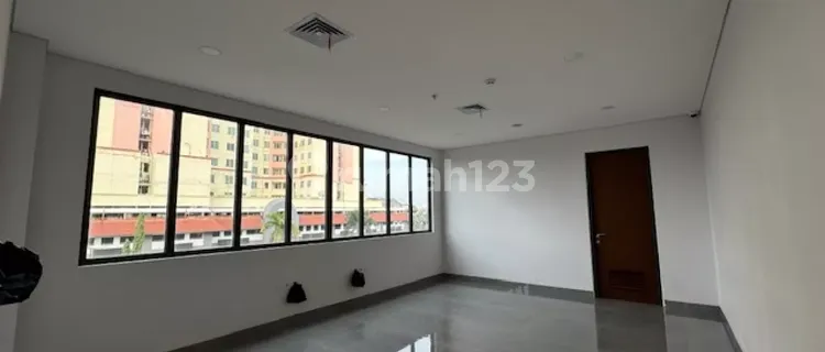 Perkantoran Per Lantai Full Furnish Di Gedong Panjang Jakarta Utara Brand New 1