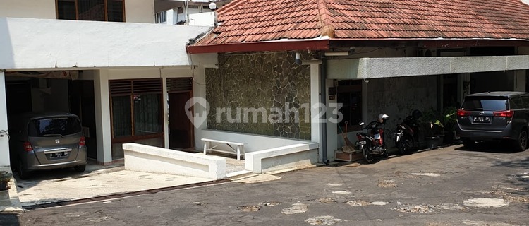 Premium Spacious Strategic Ready-to-Use House in Siranda GajahMungkur 1