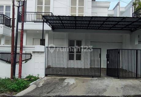 DIJUAL RUMAH BARU 3 LANTAI SHM di ALAMANDA SAMBIROTO TEMBALANG SEMARANG TIMUR 1