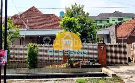 Rumah Luas Cocok Untuk Usaha Strategis di Jalan Siwalan 1