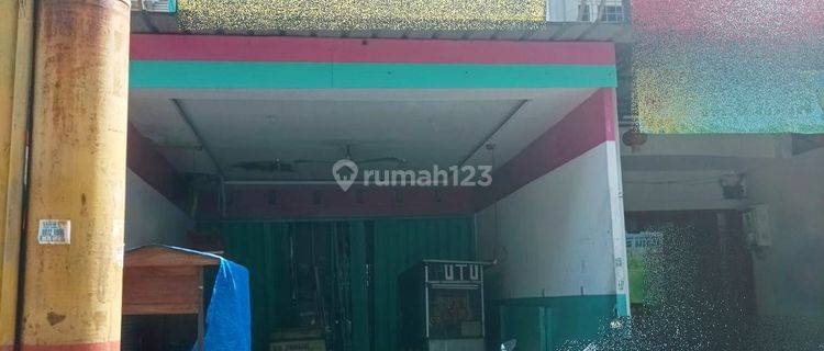 Ruko 3 Lantai Strategis di Taman Palem Lestari Cocok Untuk Usaha  1