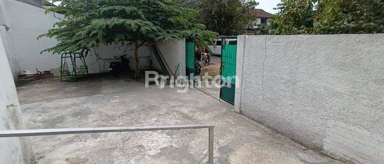 RUMAH GOR CANDRABAGA KOTA BEKASI 1