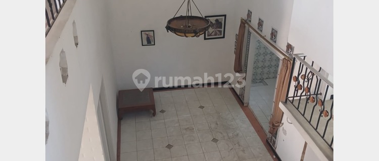 Rumah Murah SHM Luas 3 Lantai di Padalarang 1