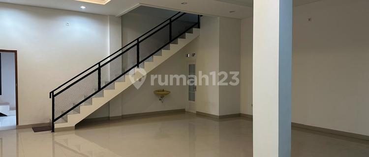 Ruko Lux dan Terawat di Margaasih Bandung 1
