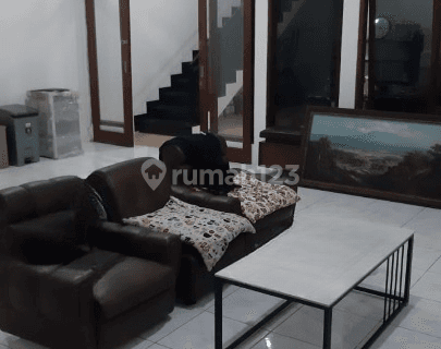 Rumah SHM 2 Lantai di Taman Kopo Indah 2 1