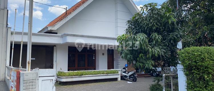 Rumah Prime Location Cocok Untuk Usaha di Jl Riau 1