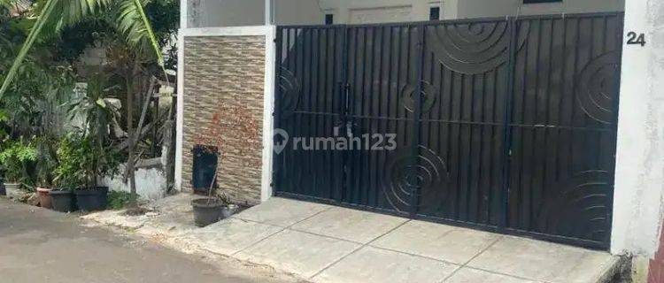 JUAL CEPAT RUMAH SIAP HUNI ADA KOLAM RENANG DI RAWAMANGUN 1