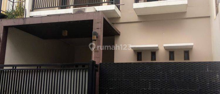 Dijual Rumah Siap Huni Di Jl. Ikan Ikan Rawamangun 1