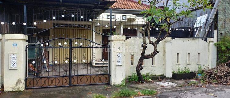 Rumah Bagus Furnished di Gatot Subroto Tengah, Denpasar 1