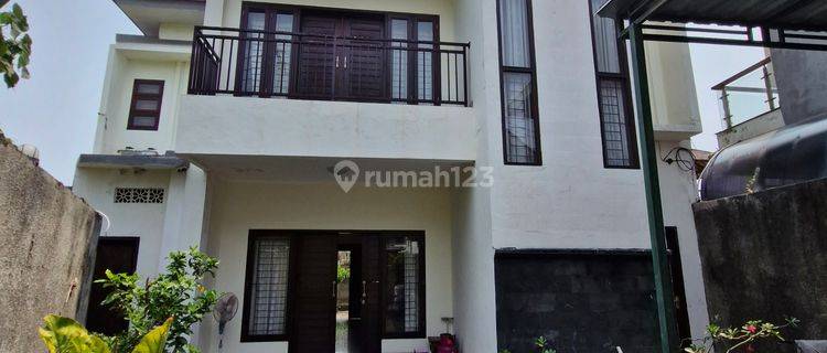 3 Storey House with Freehold Title on Ketewel Beach, Gianyar 1