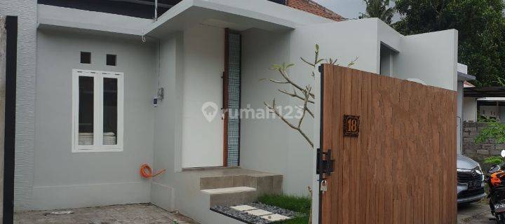 Rumah murah modern minimalis satu lantai lokasi Pering Gianyar 1