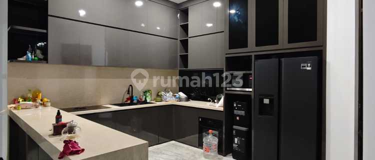 Rumah Mewah 3 Lantai Shm New Renovluas Di Tengah Kota Denpasar 