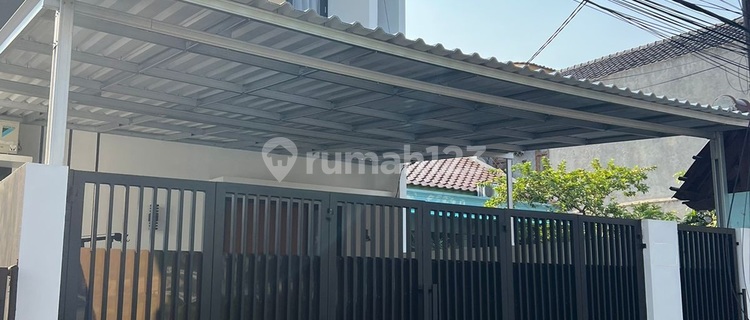 For sale: House in Utan Kayu area, Matraman, East Jakarta 1