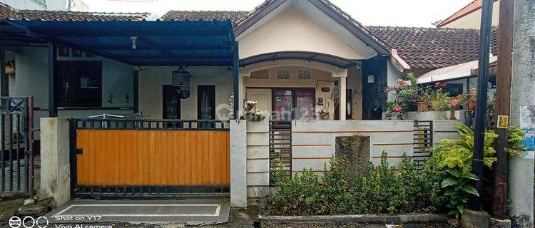 RUMAH MURAH SIAP HUNI DI TAMAN GRIYA JIMBARAN 1