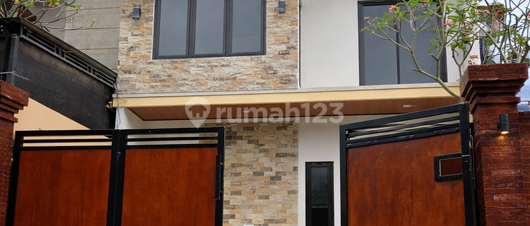 Luxurious 2-Story Fully Furnished House in Tabanan Bali, Strategically Located in the Developing City Center of Tabanan Bali 1