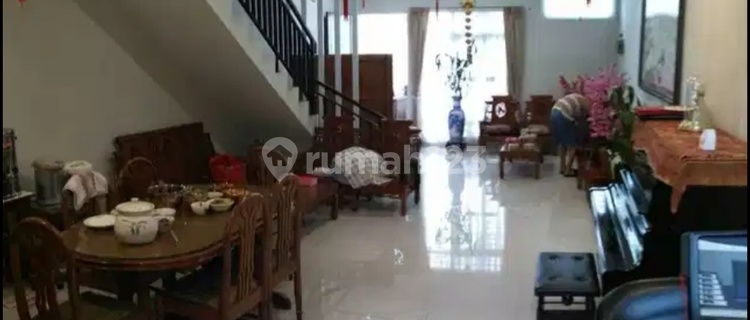 Rumah Cantik Ukuran 5x25m² Siap Huni Taman Surya 5 1