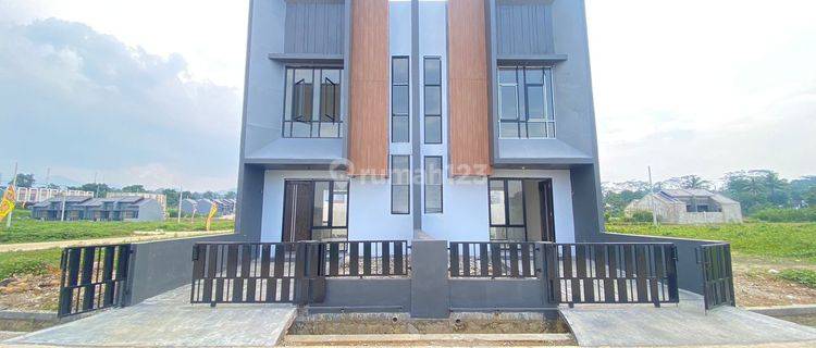 Rumah 2 Lantai Bebas Banjir Type Townhouse di Citeureup  1