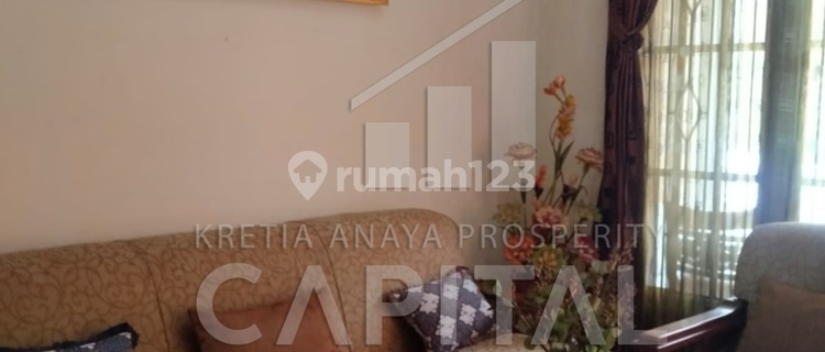 A Comfortable and Pleasant House Ready to Occupy in Setraduta Complex, Bandung 1