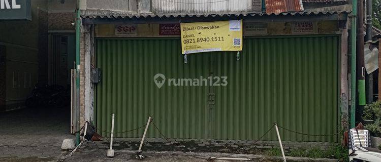 Ruko 3 Lantai Di Jalan Wates Ngestiharjo Kasihan Bantul Yogyakarta 1